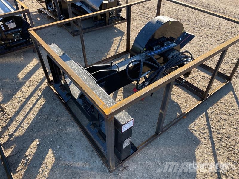  Top Cat Cat ECSSSTG200 Skid Steer Stump Grinder (U Erpici rotanti e motozappe