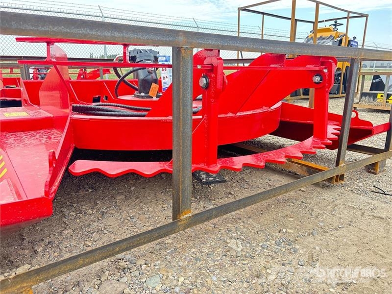 Top Cat Cat HDRC 72 in Skid Steer Brush Cutter (Un Mounted and trailed mowers
