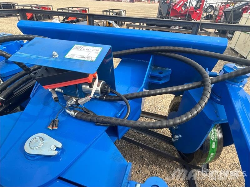 Top Cat Cat SSSCR72 72 in Skid Steer Power Rake (U Rakes and tedders