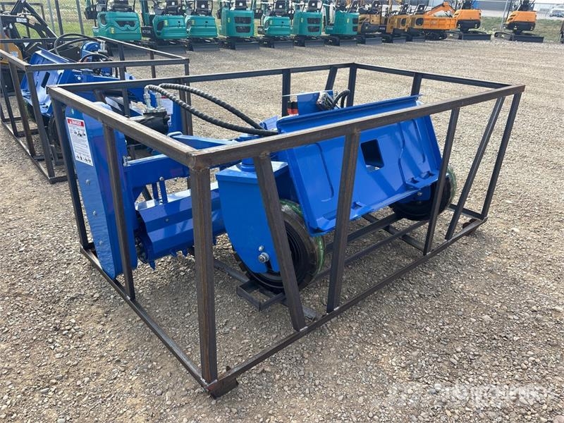 Top Cat Cat SSSCR72 72 in Skid Steer Power Rake (U Rakes and tedders