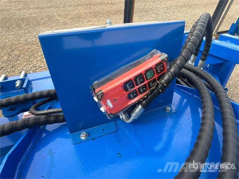 Top Cat Cat SSSCR72 72 in Skid Steer Power Rake (U Rakes and tedders