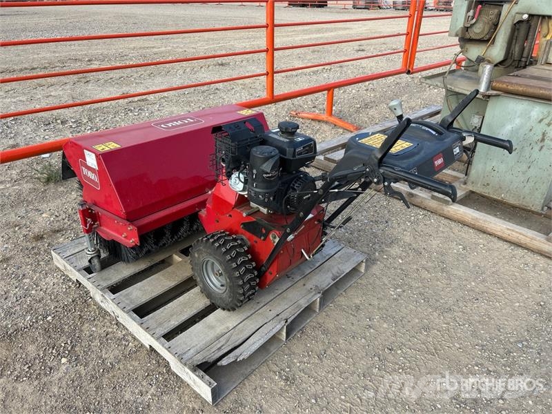 Toro 38700 Power Broom 掃倉機