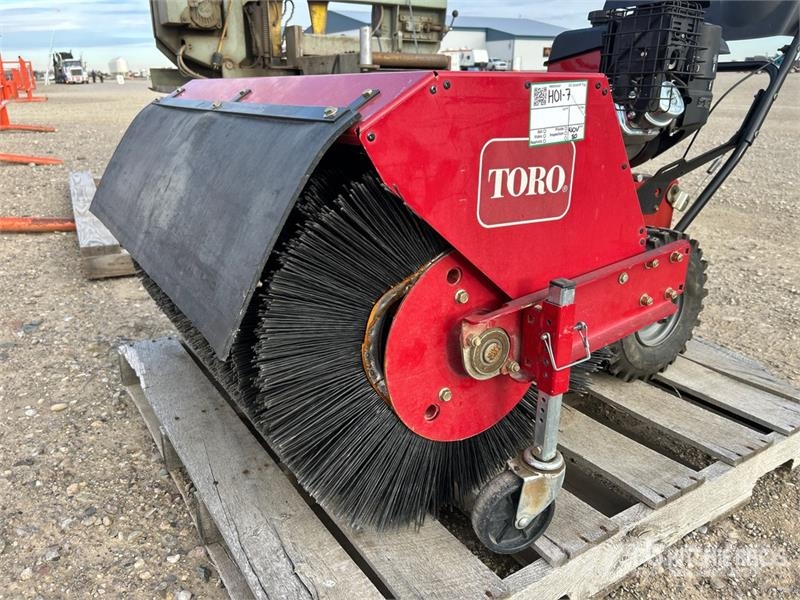 Toro 38700 Power Broom 掃倉機
