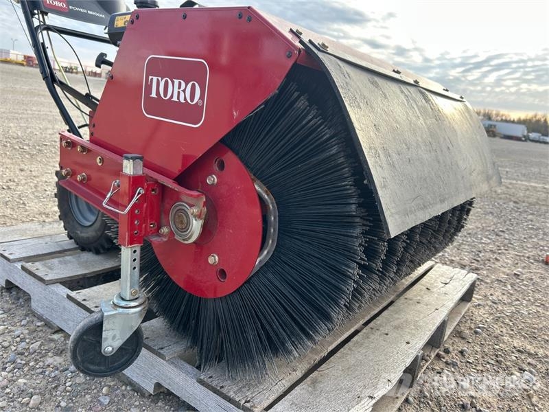 Toro 38700 Power Broom 掃倉機