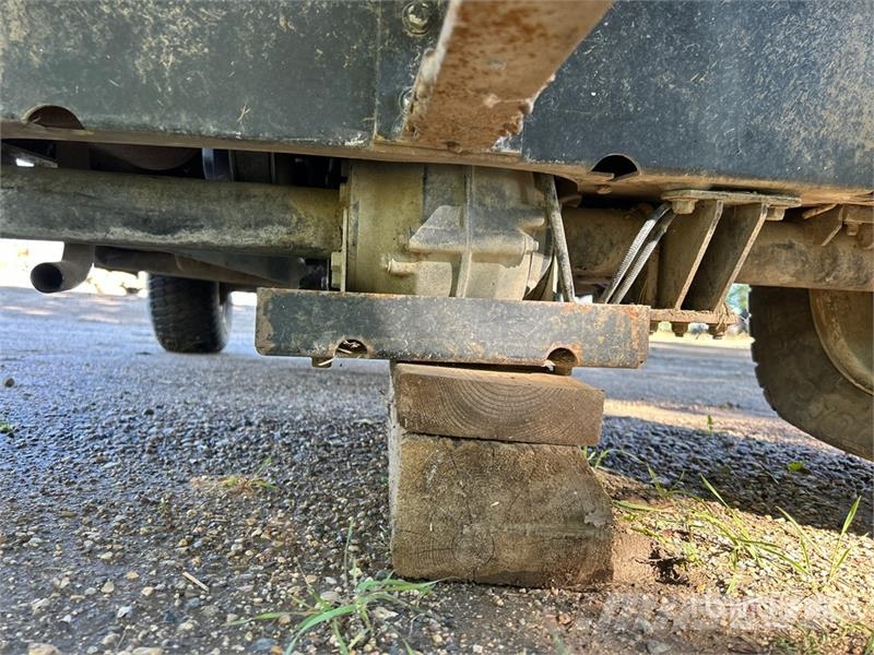 Toro 4x2 Utility Vehicle (Inoperable) Kommunaalteenuste tehnika