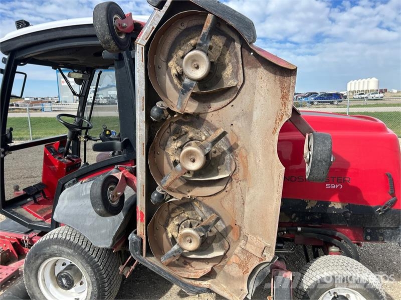 Toro Groundsmaster 5910 4x2 Ride-On Lawn Mower ركوب الحشائش