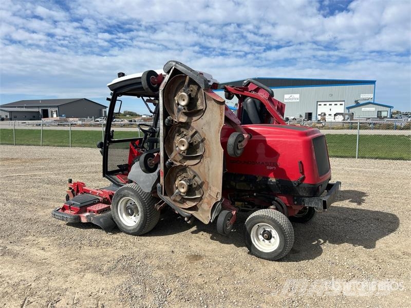 Toro Groundsmaster 5910 4x2 Ride-On Lawn Mower ركوب الحشائش