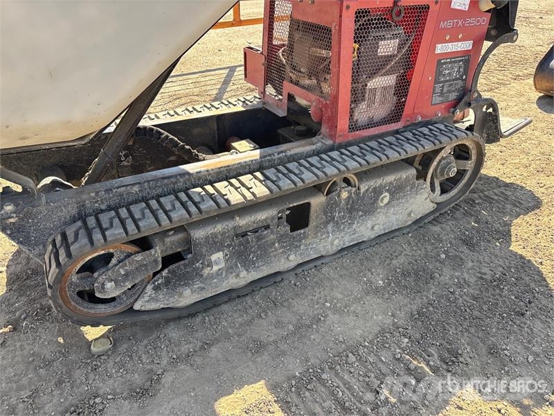 Toro MBTX2500 Stand-On Mini Concrete Buggy ملحقات خرسانة