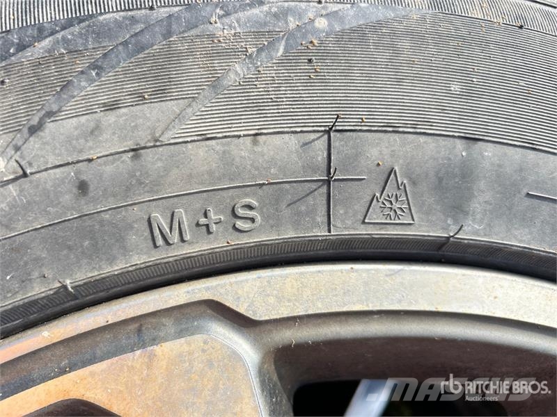Toyo of (4) Toyo 275/55R20 Tires الإطارات والعجلات والحافات