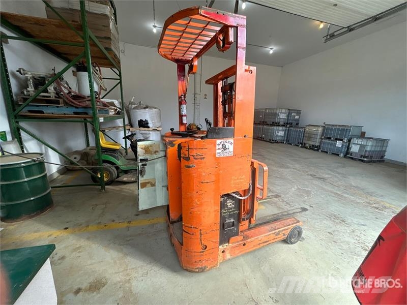 Toyota 3FBR13 Built in Charger Electric Forklift Electric forklifts