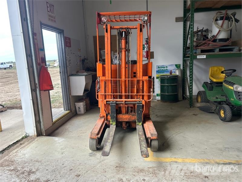 Toyota 3FBR13 Built in Charger Electric Forklift Electric forklifts