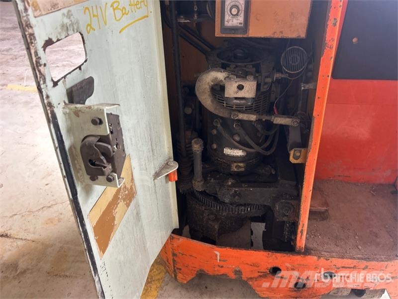 Toyota 3FBR13 Built in Charger Electric Forklift Electric forklifts