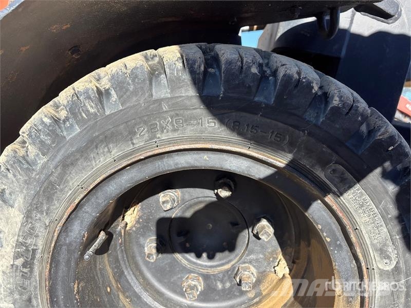 Toyota 52-6FG35 7300 lb Pneumatic Tire Forklift Інше