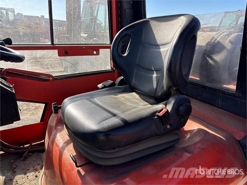 Toyota 52-6FG35 7300 lb Pneumatic Tire Forklift Інше