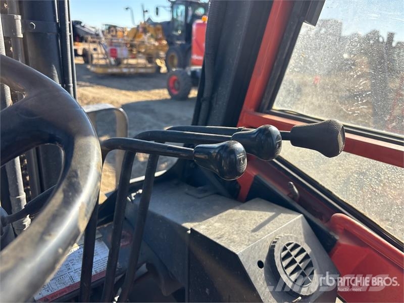 Toyota 52-6FG35 7300 lb Pneumatic Tire Forklift Інше