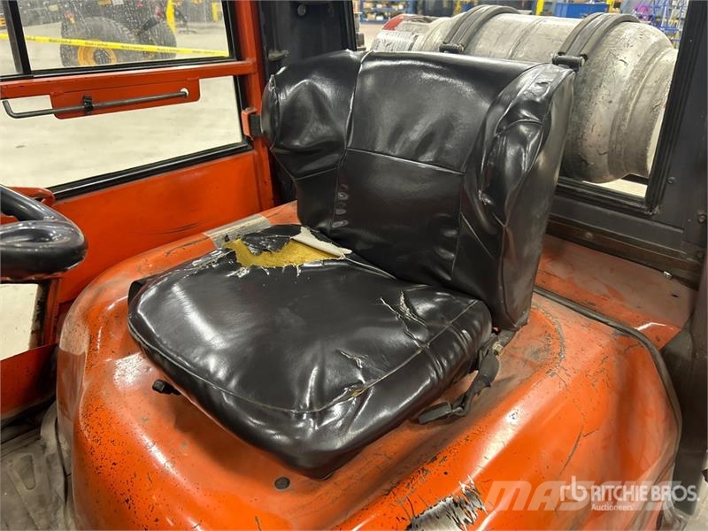 Toyota 52-6FG40 8350 lb Forklift Інше