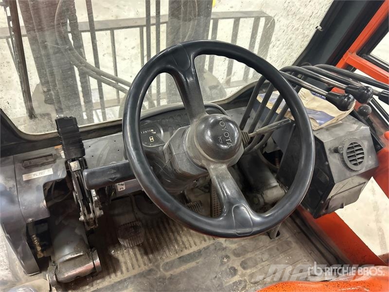 Toyota 52-6FG40 8350 lb Forklift Інше