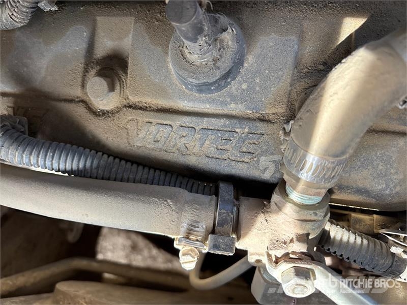 Toyota 7FGU70 Vanterenski viljuškar