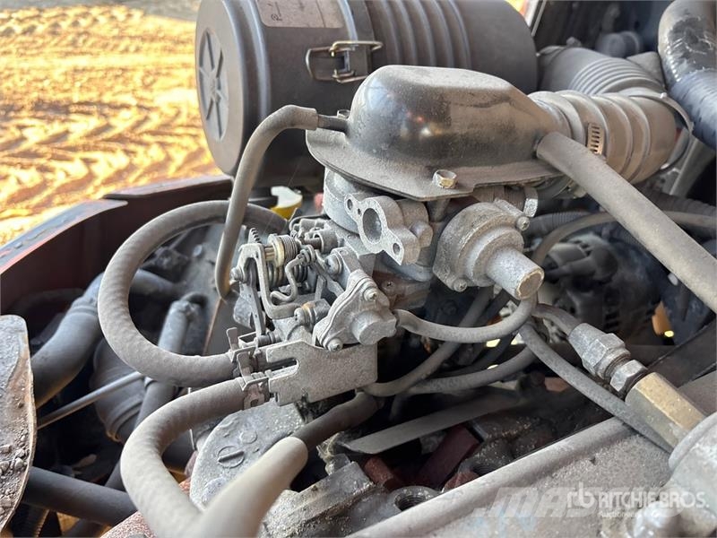 Toyota 8FGU30 شاحنات ذات رافعات شوكية - أخرى