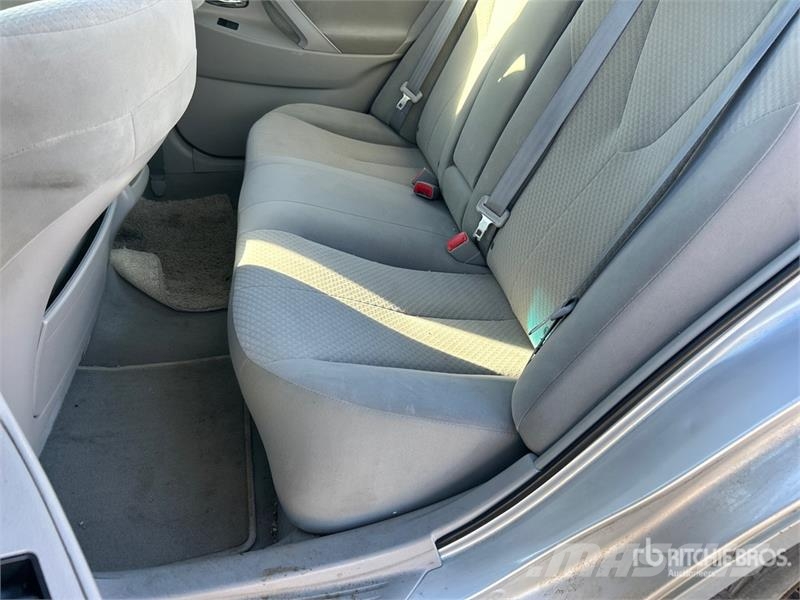 Toyota Camry FWD Automobile (Inoperable) Avtomobili