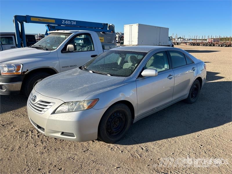 Toyota Camry FWD Automobile (Inoperable) Avtomobili