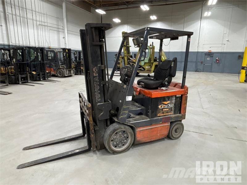 Toyota FBCU20 4000 lb Electric Forklift Электропогрузчики