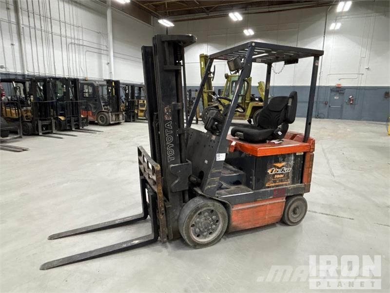 Toyota FBCU20 4000 lb Electric Forklift Электропогрузчики