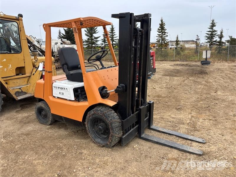 Toyota Pneumatic Tire Forklift Targoncák-Egyéb