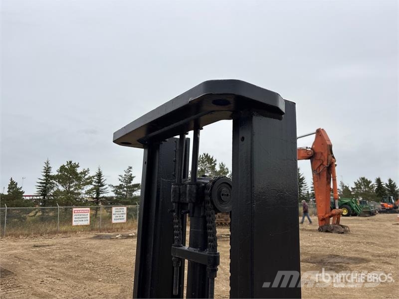 Toyota Pneumatic Tire Forklift Targoncák-Egyéb