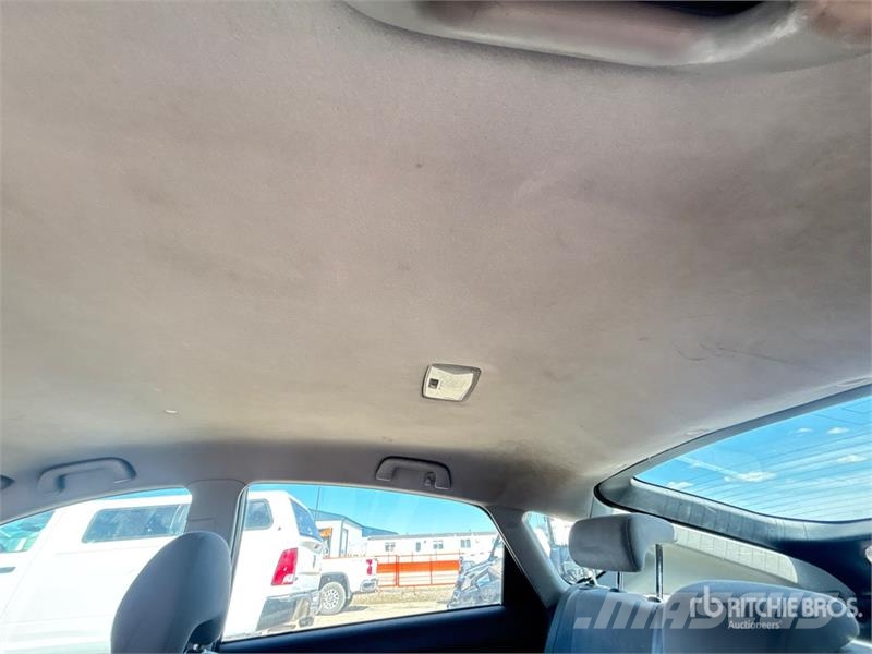 Toyota Prius Hybrid Automobile Автомобілі