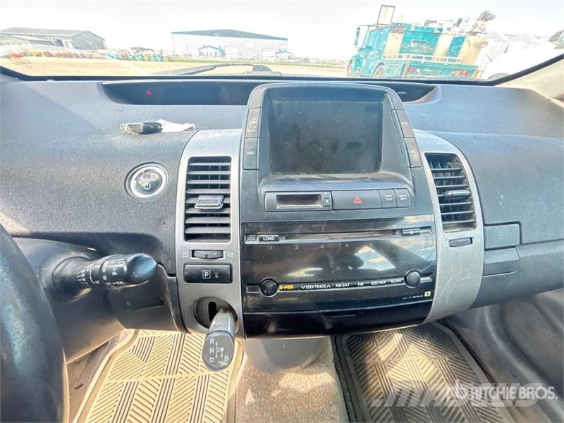 Toyota Prius Hybrid Automobile Автомобілі