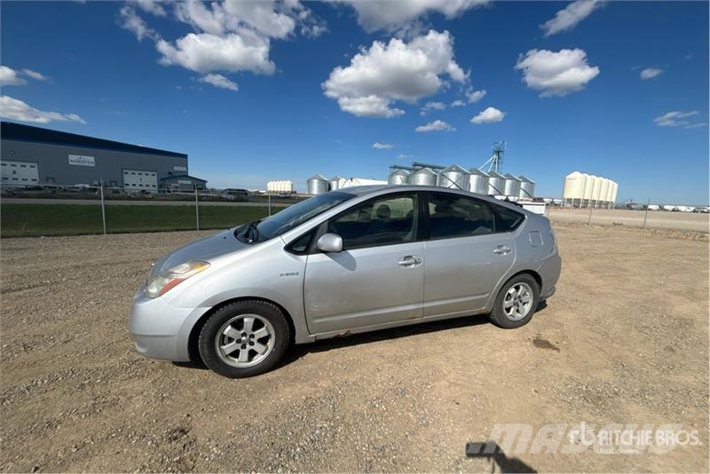Toyota Prius Hybrid Automobile Автомобілі