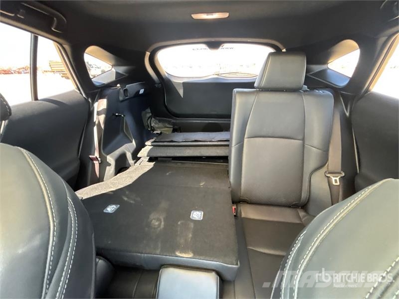 Toyota Venza Hybrid SUV Auto
