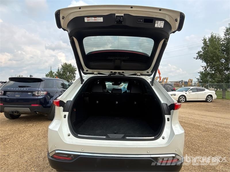Toyota Venza Limited 4WD Hybrid SUV Voiture