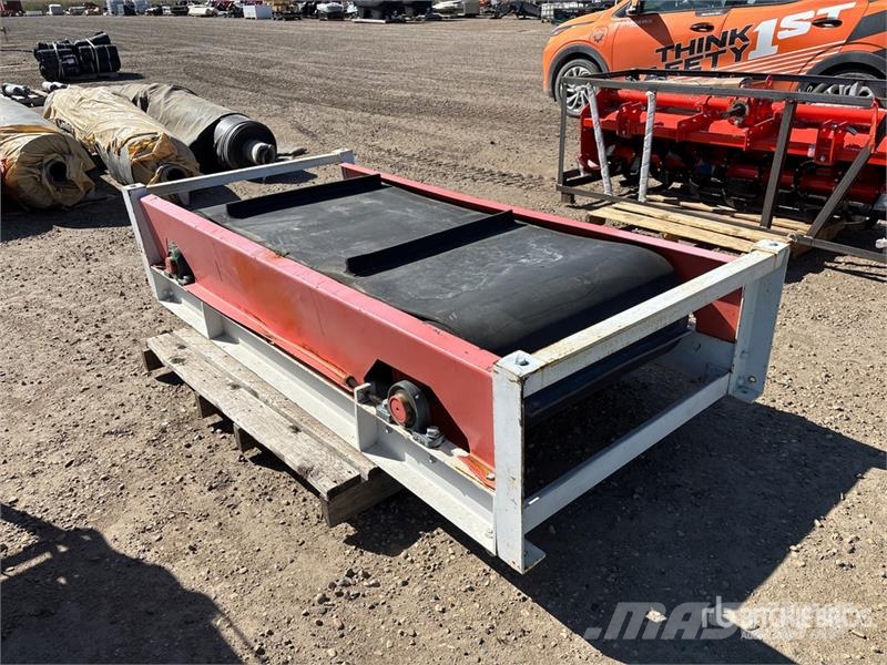 TQ 32 in x 8 ft Separator Magnet Muu