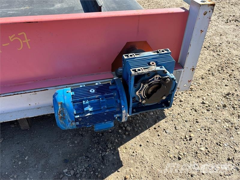 TQ 32 in x 8 ft Separator Magnet Muu