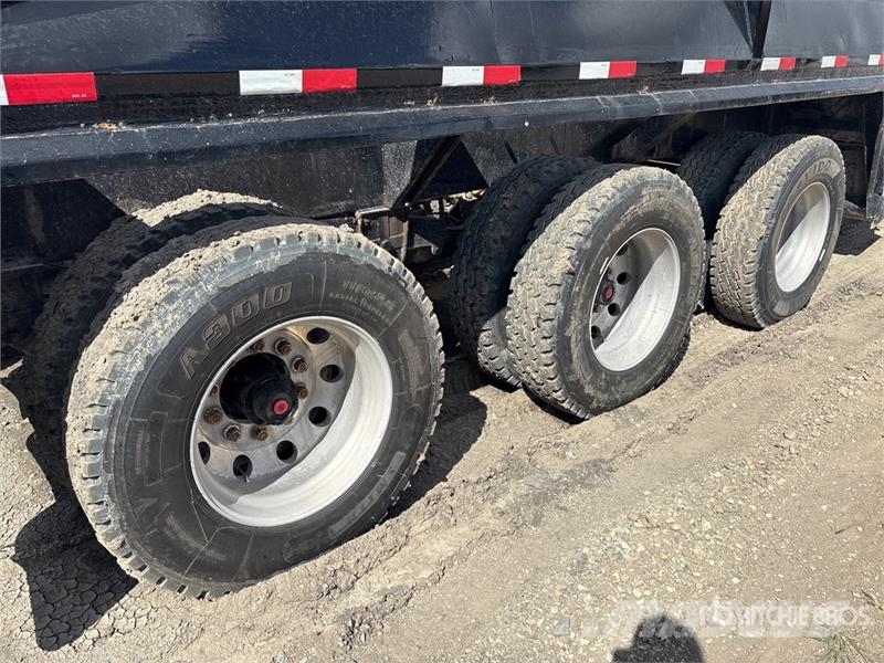  Trac Industries 40 ft Tri/A Belly Dump Trailer Tipphengere
