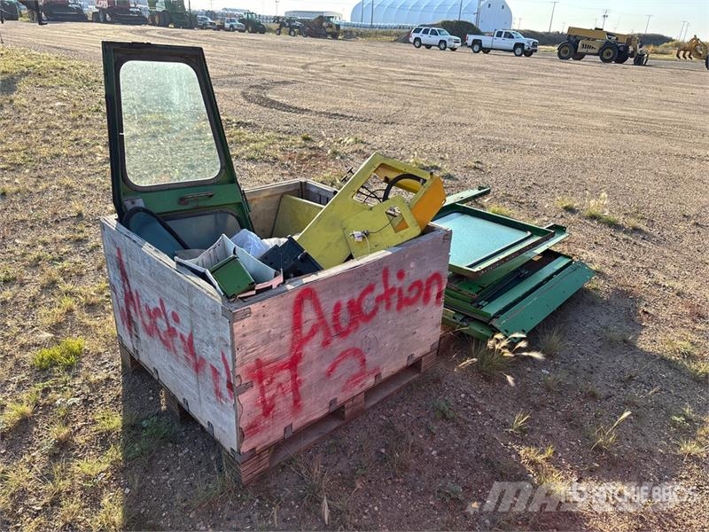 Tractor Cab - Fits John Deere 4520 Kabine i unutrašnjost