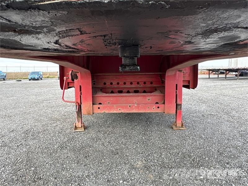 Trail King TK100ES Tri/A 55 Ton Trombone-Low Profile Step Dec 平板拖车