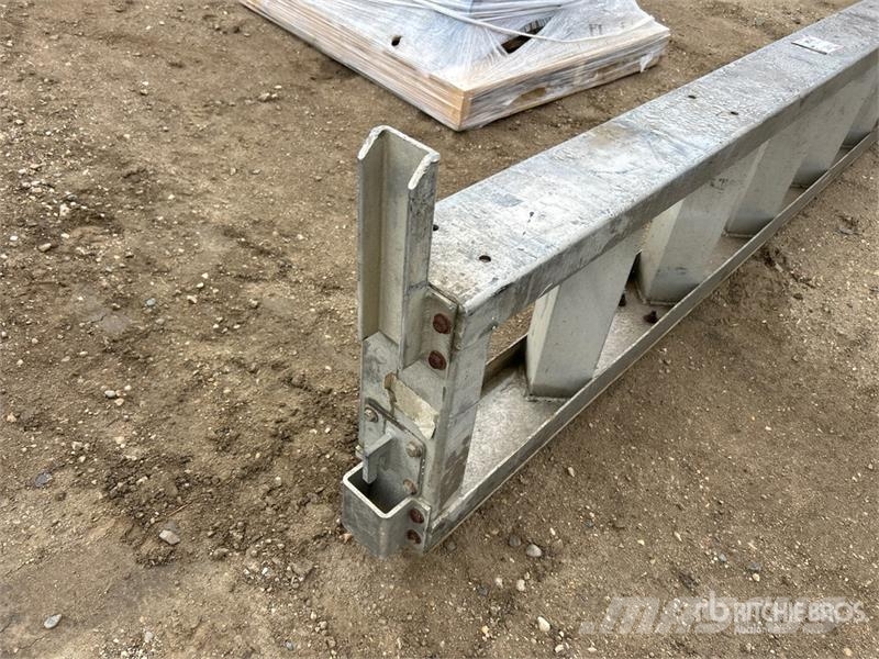  Trailer Bulk Head مكونات أخرى