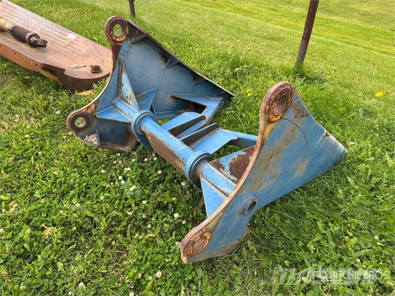  Trailer Mount Support Ďalšie komponenty