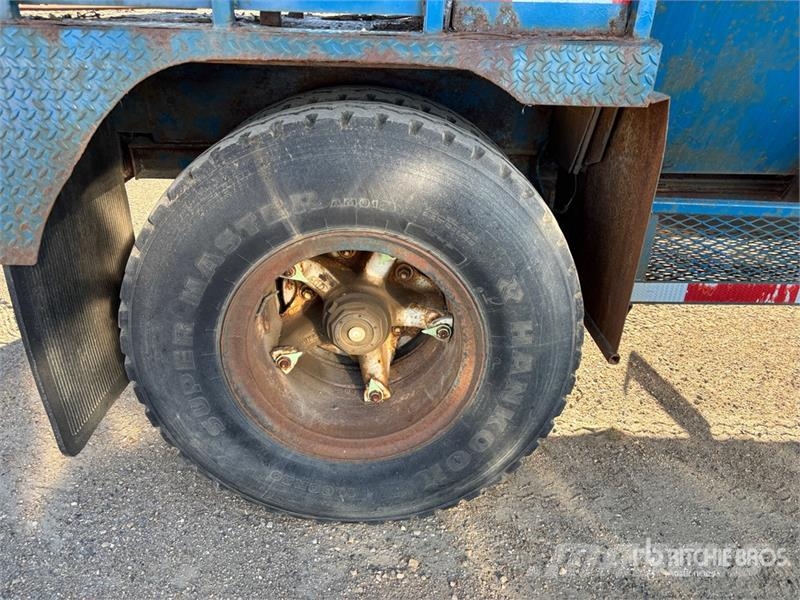 Trailer Mounted Steel Rig Tank Degvielas un piedevu tvertnes
