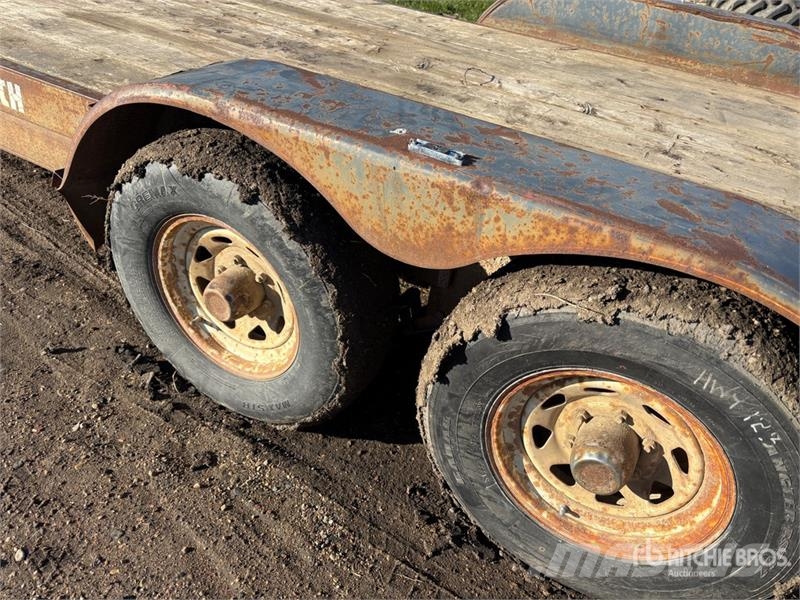 Trailtech 16 ft T/A Utility Trailer مقطورات أخرى
