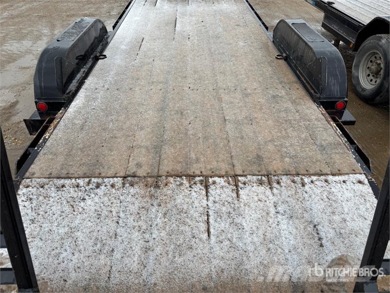 Trailtech 19 ft T/A Equipment Trailer Прицепы-Автовозы