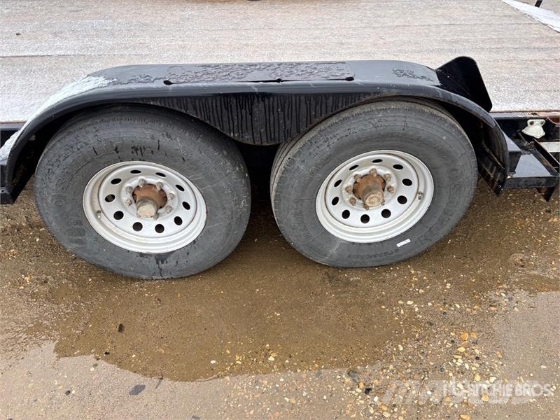 Trailtech 19 ft T/A Equipment Trailer Прицепы-Автовозы