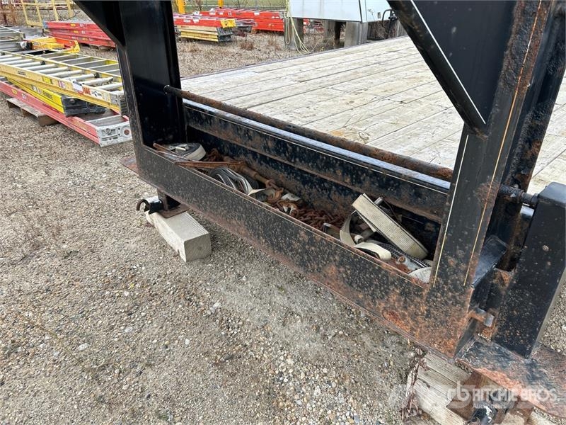 Trailtech 21000 lb 24 ft Tri/A Gooseneck Equipment Trailer 清障车