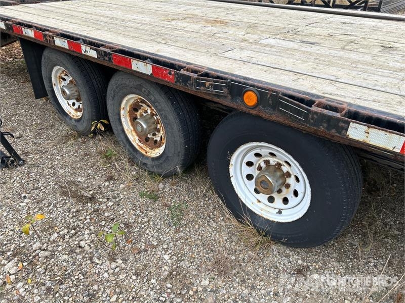 Trailtech 21000 lb 24 ft Tri/A Gooseneck Equipment Trailer 清障车