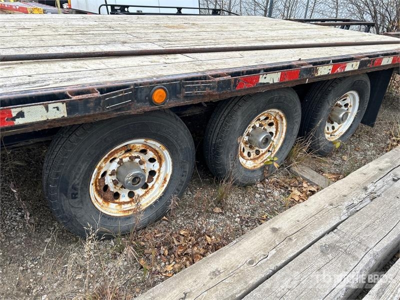 Trailtech 21000 lb 24 ft Tri/A Gooseneck Equipment Trailer 清障车