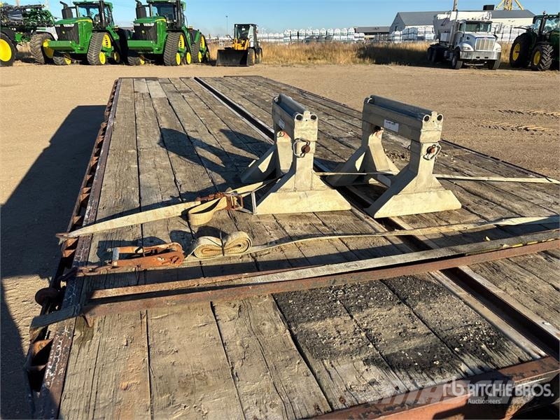 Trailtech 30 ft T/A Equipment Trailer Прицепы-Автовозы
