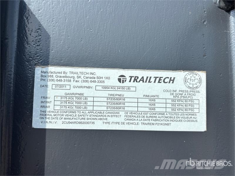 Trailtech 30 ft Tri/A Gooseneck Flatbed Trailer Flatbed/Dropside trailers